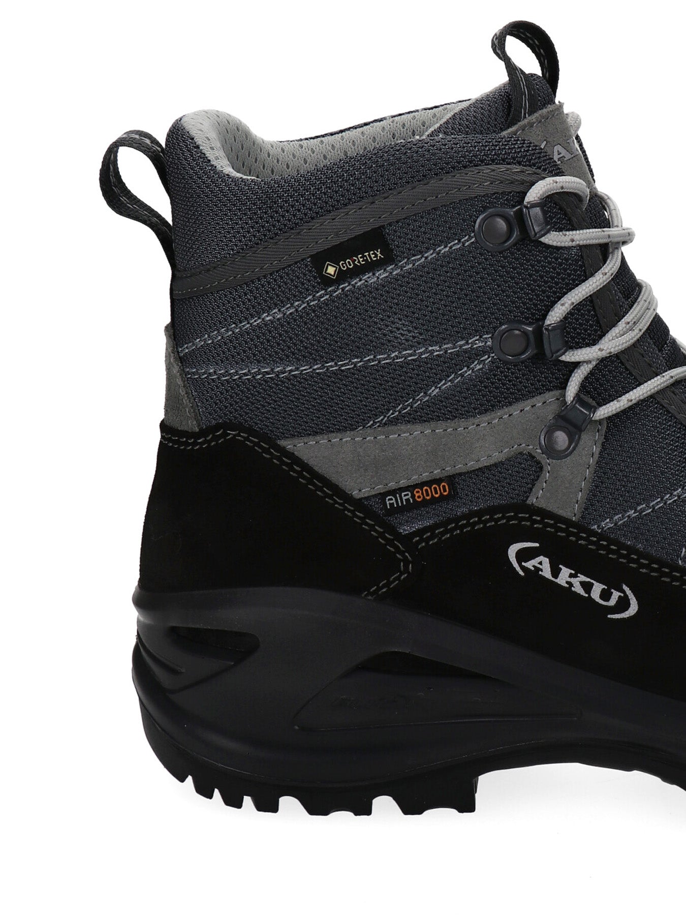 Scarpe trekking hot sale vibram goretex